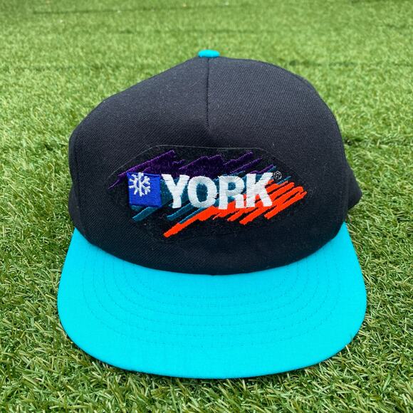 York 1990's Vintage Snapback Hat - Picture 1 of 4